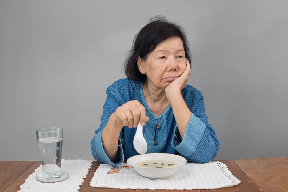 胰臟療程期間暴瘦無胃口？拆解細胞修護與褐藻糖膠的雙重支援策略 